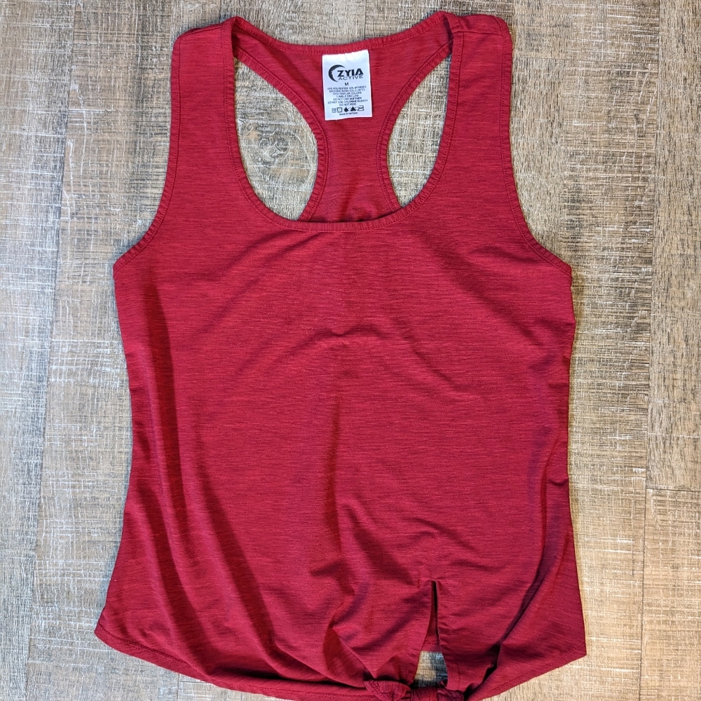 Zyia active red knot top tank medium